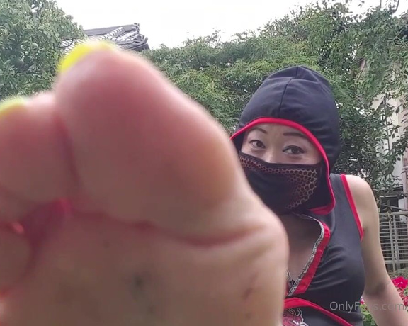 Mistress Amrita aka Mistressamrita OnlyFans - Exciting Ninja roleplay dirty feet interrogation POV, Enjoy, foot boys! I am a Kunoichi (female Ninj