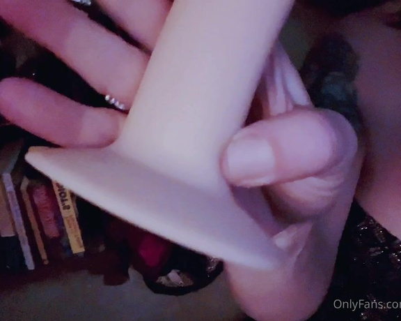 Mistress Kara aka Mistresskara OnlyFans - The dildo with a mind of its own… tastes like her pussy