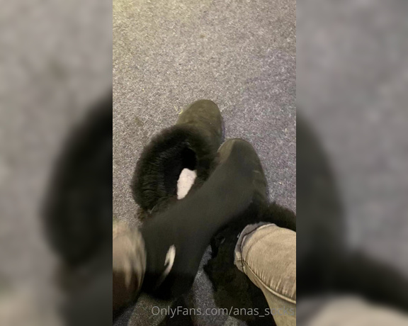 Anas_socks aka Anas_socks OnlyFans - Taking my Uggs off sweaty juicy soles