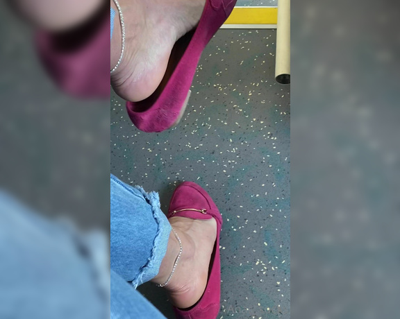 Anas_socks aka Anas_socks OnlyFans - Dangling my sweaty flats on the bus… Wonder how many ppl seen me dropping my flats 2