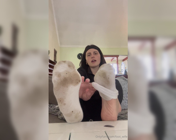 Footwife aka Foot_wife OnlyFans - Ahhhh baby these socks need to come off so I can air out my feet!!!! Full video is $35