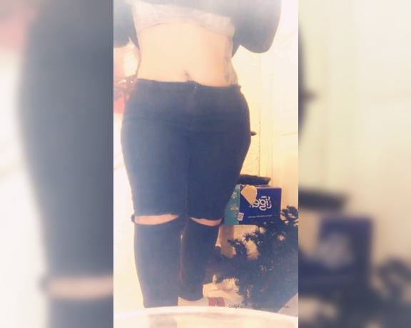 Latina Marina aka Latinamarina OnlyFans - Watch my huge booty go bum bum tam tam  Tip if you want to see more