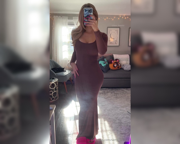 Sam Soles aka Sams_soles21 OnlyFans - A lot of you loved this dress, so here’s a couple videos of me in, and out of it Also, I’m going 2