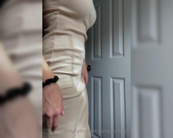 Sam Soles aka Sams_soles21 OnlyFans - Do you wish you were under my dress