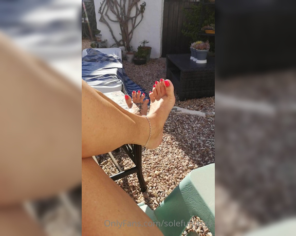 Solefulsassy aka Solefulsassy OnlyFans - Barefoot dangle with JOI! Enjoy!