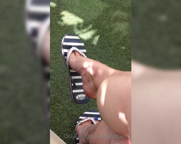 Solefulsassy aka Solefulsassy OnlyFans - Just a little dangle for you!