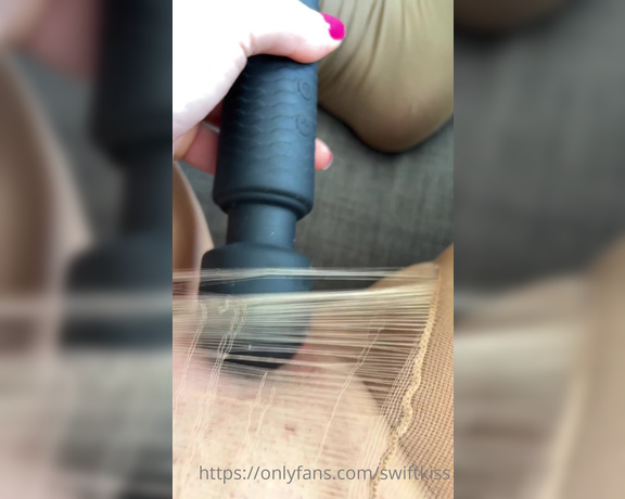 Swift Kiss aka Swiftkiss OnlyFans - Massage for my pussy with my fav magic wand