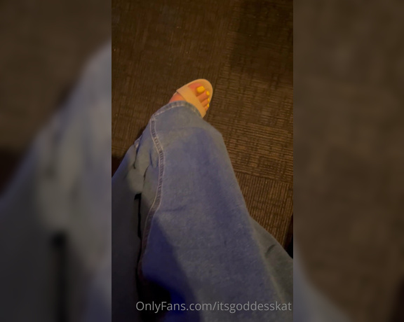 Goddess Kat aka Itsgoddesskat OnlyFans - Toes out rocking to the music waiting for my turn to sing karaoke