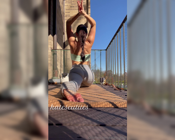 Goddess Kate aka Katescutiies OnlyFans - A little yoga for you all on this beautiful fall day how are we liking the leg warmers I think