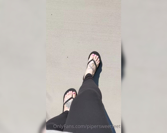 PiperSweetfeet aka Pipersweetfeet OnlyFans - Short clip from my walk, I finally got a pedicure 1