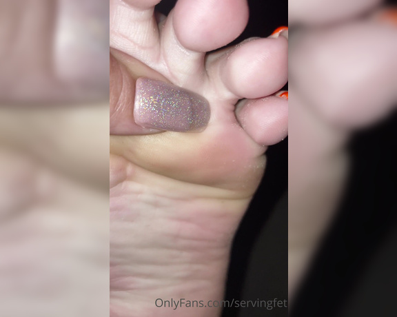 Servingbarefeet aka Servingfet OnlyFans - Toejam THURSDAY