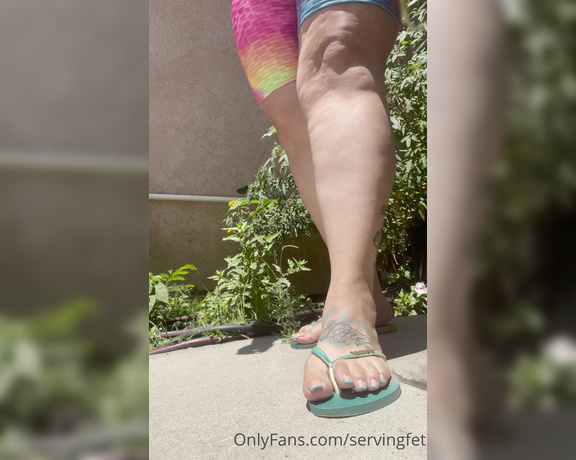 Servingbarefeet aka Servingfet OnlyFans - Flip flop season in full Effect