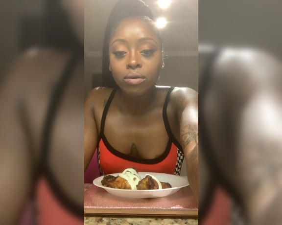 Tierra Doll aka Tierradoll OnlyFans - Eating wings