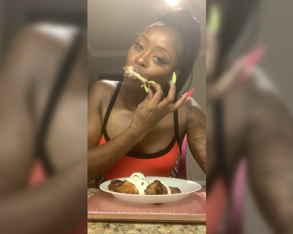 Tierra Doll aka Tierradoll OnlyFans - Eating wings