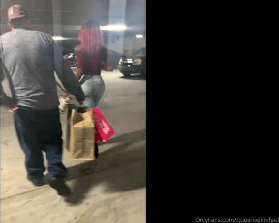 Tierra Doll aka Tierradoll OnlyFans - Walking slave a around in public!