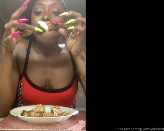 Tierra Doll aka Tierradoll OnlyFans - That Nights I ate WINGS LIVE after my Shoot #mukkbang