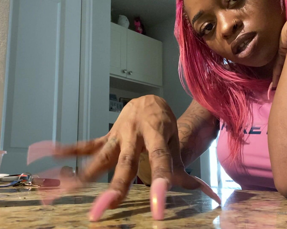 Tierra Doll aka Tierradoll OnlyFans - Nail tapping drives you crazy