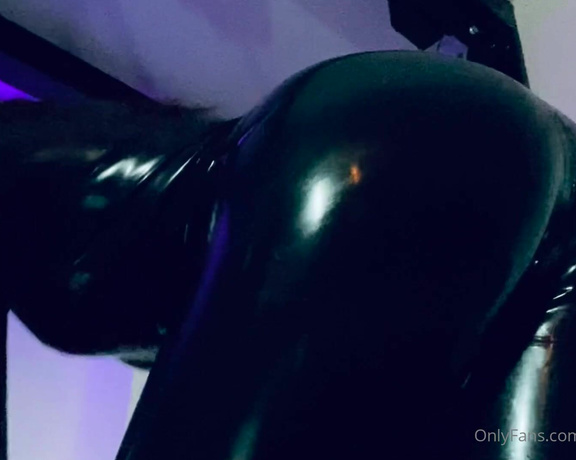 Mistress Alexxa Von Hell aka Alexxavonhell OnlyFans - Halloween is for catsuit