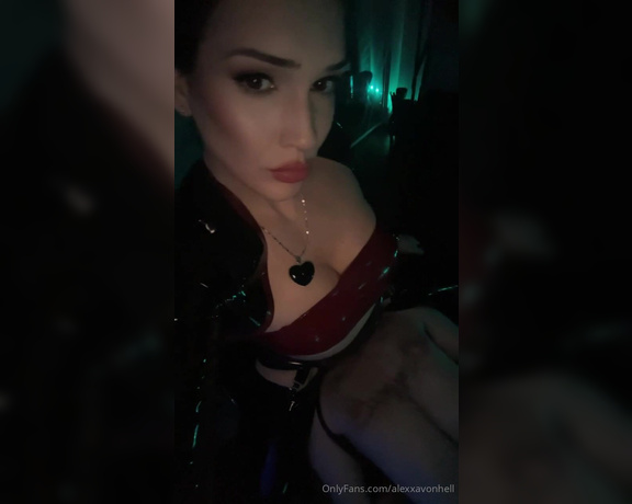 Mistress Alexxa Von Hell aka Alexxavonhell OnlyFans - Llets use that face warmer on this little beta bitch!