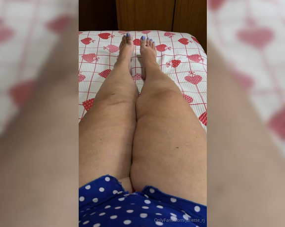 Juliette_RJ aka Juliette_rj OnlyFans - Those thick thighs only for you! Coxas grossas para vcs!