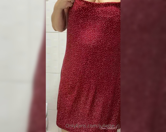 Juliette_RJ aka Juliette_rj OnlyFans - TGIF  MILF sexy dance before shower Look closer Be generous as I was, you might get more Sextou