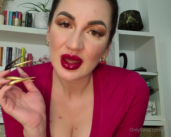 KinkyDomina aka Kinkydomina OnlyFans - #lipstickfetish #mesmerize #femdompov Are you obsessed with My plump, shiny lips They make My face