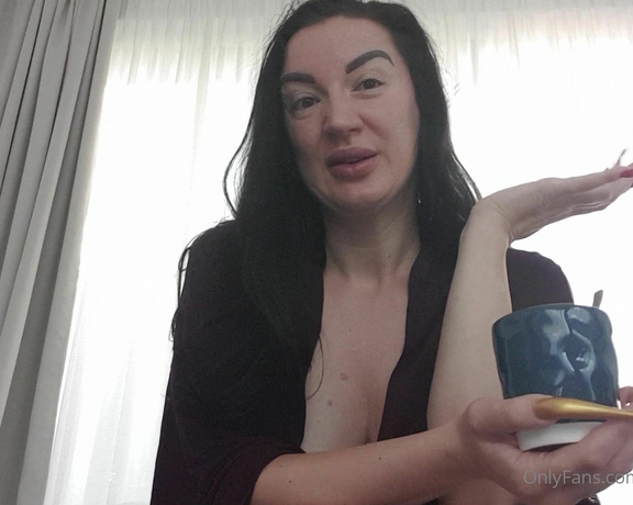 KinkyDomina aka Kinkydomina OnlyFans - #morningdiary #smoking #nailsfetish Its more of a morning planner Going online on cam sites, later