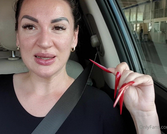 KinkyDomina aka Kinkydomina OnlyFans - To give you a taste of what its like to travel by car post COVID, I recorded a bit of My experience