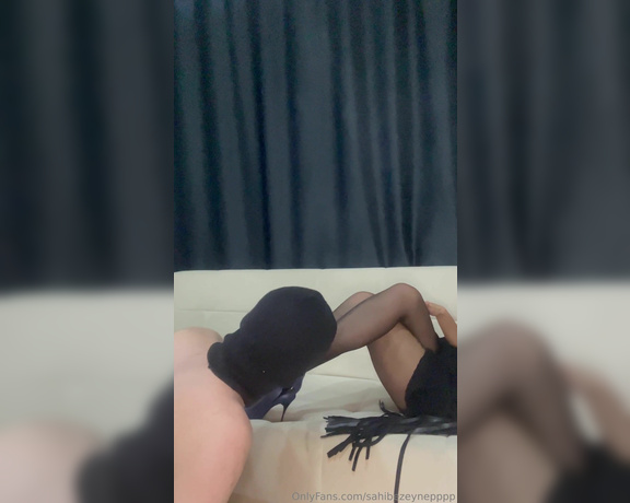 Sahibezeyneppp aka Sahibezeynepppp OnlyFans - Kpeklerin tek grevi sahibesine hizmet etmek !!!