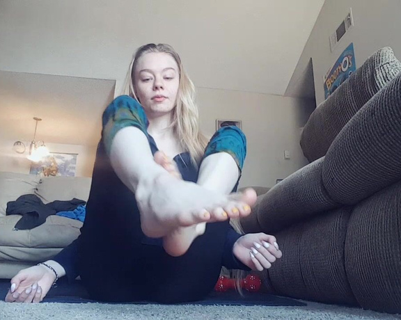 Sativa Skies aka Ogfeet OnlyFans Video 196