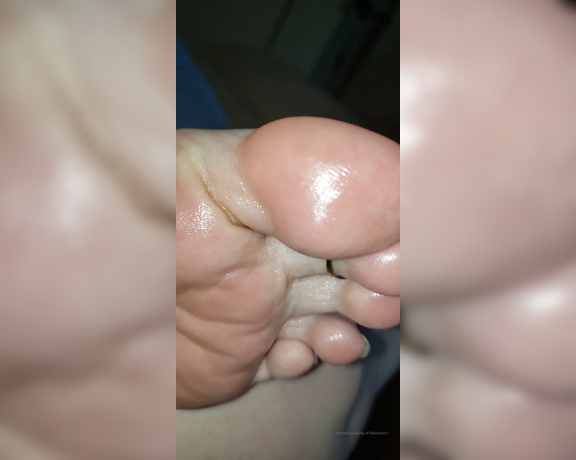 Sexitoes1 aka Sexitoes1 OnlyFans - POV naked toes