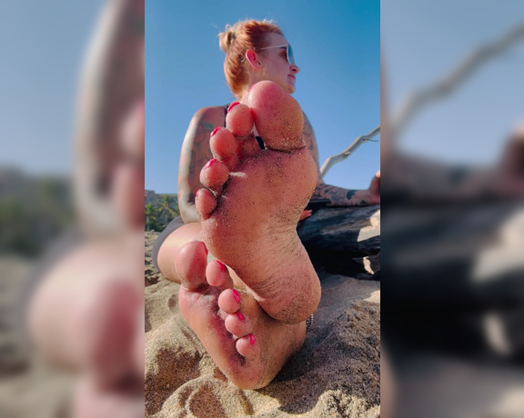 The Fantasy Chest aka Thefantasychest OnlyFans - Soles BACK in Paradise! Part 5 Coffee on the Beach! (And who’s checkin’ out these feet ) It inspire