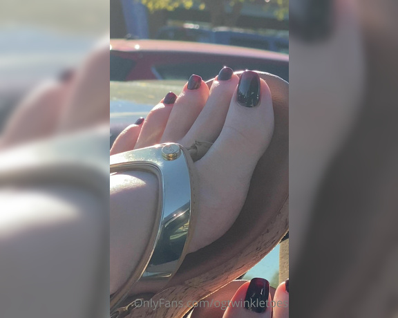 Waifu Jess aka Waifufeetmilkog OnlyFans - Pedi reveal && car tings 11