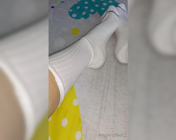 Angieefeet aka Angieefeet OnlyFans - Toy cansada