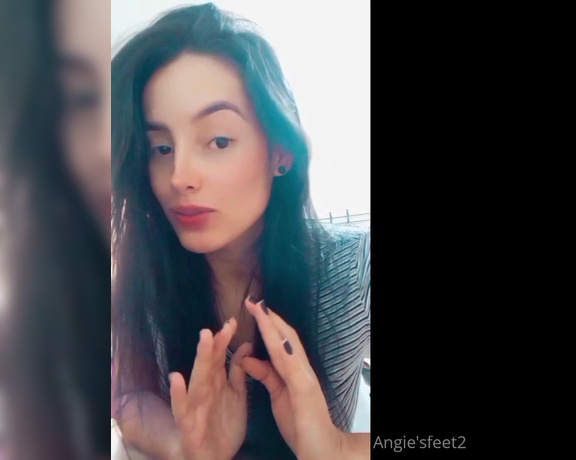 Angieefeet aka Angieefeet OnlyFans - Ojal vean el video completo es muy importante