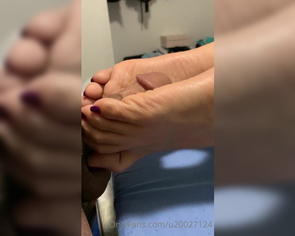 Feetmissy aka Feetmissy OnlyFans - I apologize for not posting yesterday I hope you enjoy this short video I wish y’all a goodnight