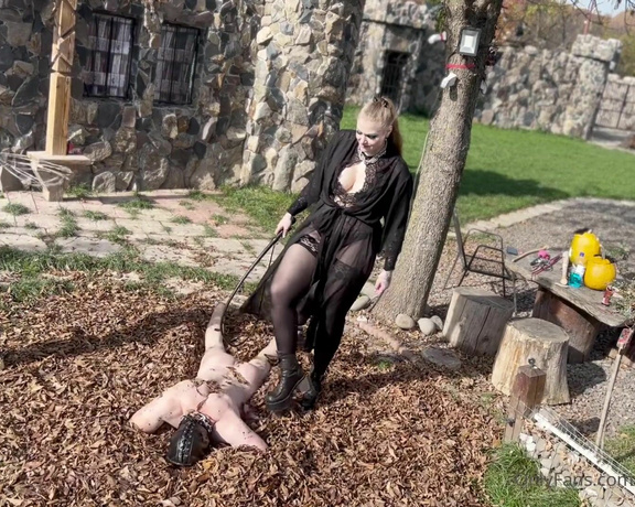 Mistress Zeida aka Mistress_zeida OnlyFans - New video ! Harsh treatment in the leaves