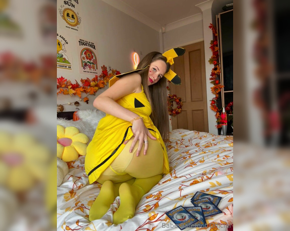 Babe Barefoot aka Babebarefootofficial OnlyFans - Pika Pika 18