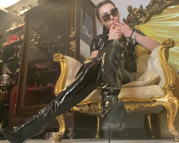 Mistress Gaia aka Gaiapadrona OnlyFans - Nicola finalmente puoi venire