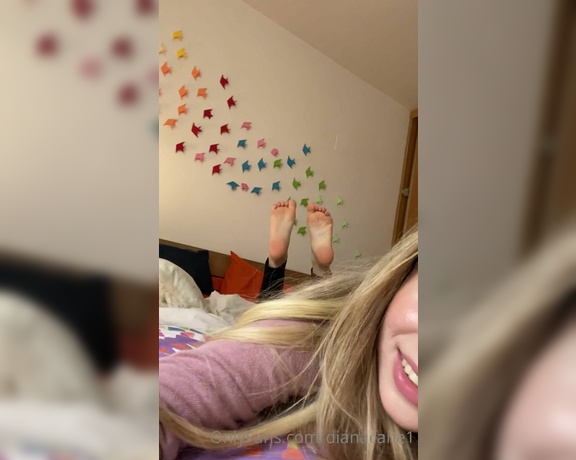 Dianacane1 aka Dianacane1 OnlyFans - JOI VIDEO IN THE POSE So you can see my delicious soles i hope you love this video