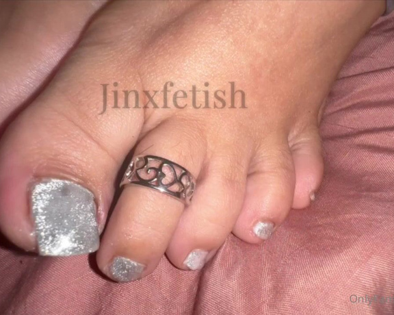 JinxFetish aka Jinxfetish OnlyFans - I just Want to dip my toes in somebodies warm moist mouth