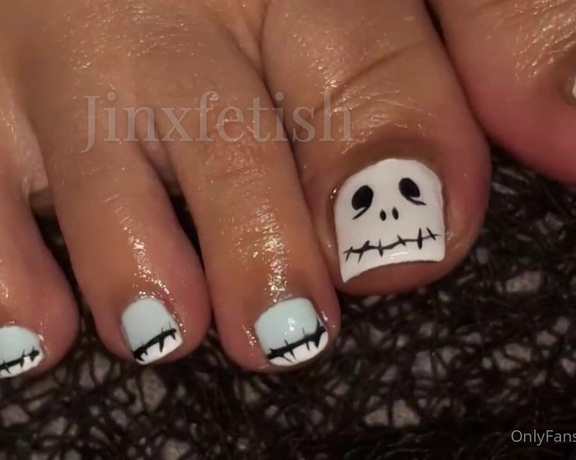 JinxFetish aka Jinxfetish OnlyFans - I love to make you want to suck my toes