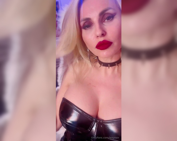 Lexy Noir aka Lexynoir OnlyFans - You have been trying to quit pumping very often but it is hard for a chronic wanker like you to