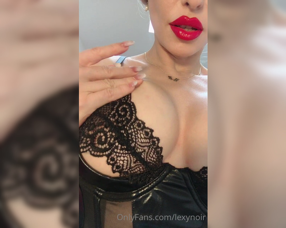 Lexy Noir aka Lexynoir OnlyFans - My sensual power is reaching you touching your brain deeply  Rub your cock gently  Then stop  (