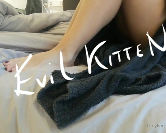 Evil Kitten aka Evilkitten OnlyFans - Vosotros lo tenis entero pero os dejo el triler que he hecho para twitter con Nina Simone cantndo