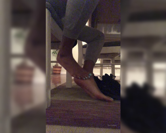 Tori Soless aka Torisoless OnlyFans - Shoe play foot tease