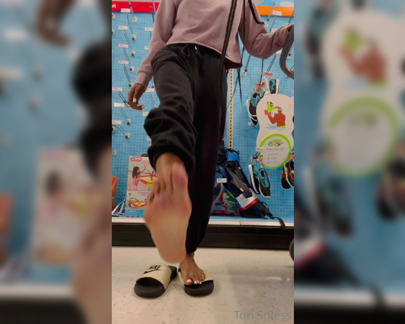 Tori Soless aka Torisoless OnlyFans - Teasing in Target