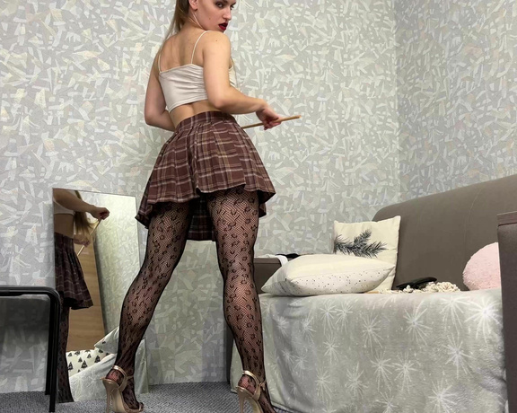 Vallstudio - Stepmom Trying On Pantyhose Teasing With Legs And Spanking With Cane - Vallstudio - Stepmom Trying On Pantyhose Teasing With Legs And Spanking With Cane - Foot Worship (Сlips4sale)