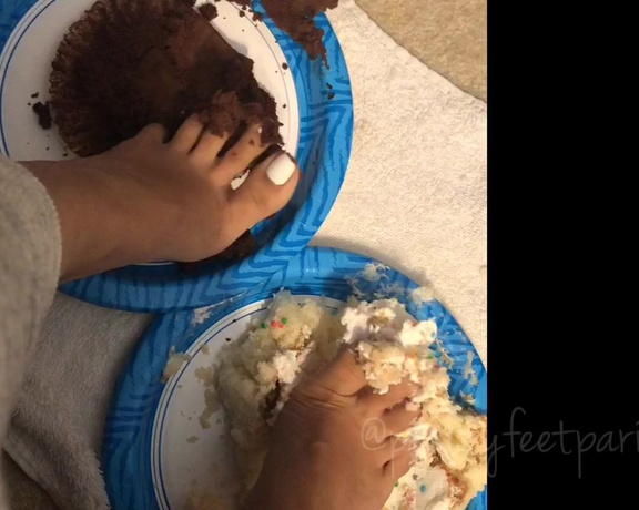 Goddess Paris aka Prettyfeetparis OnlyFans - Yummy Wait till the end for a surprise