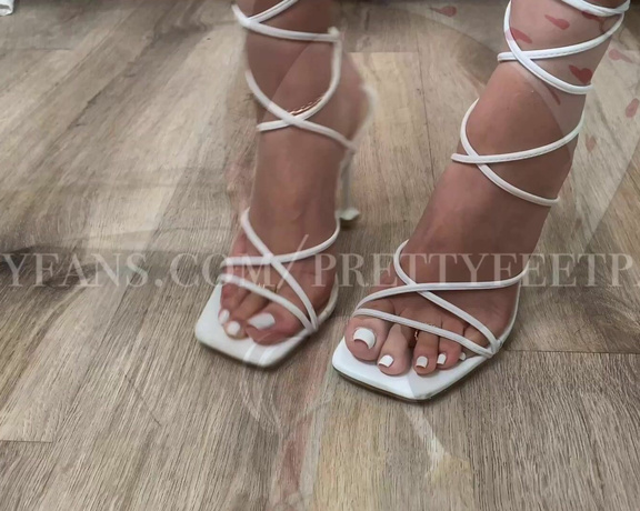 Goddess Paris aka Prettyfeetparis OnlyFans - They’re making you crazy